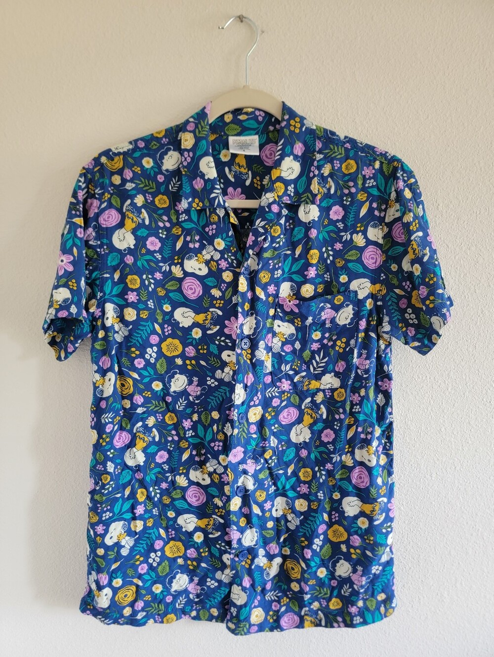 Peanuts Charlie Brown Snoopy Hawaiian Shirt Collared Button Front Top Size Small